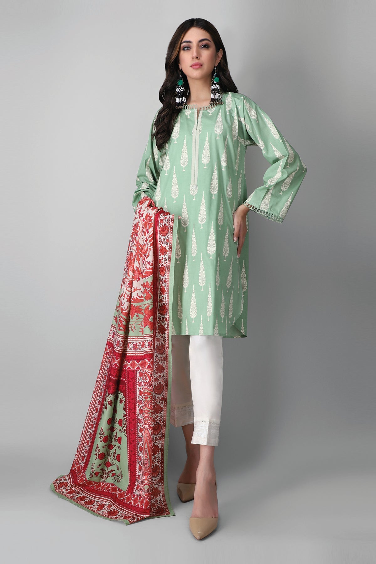 Khaadi Summer Collection 2021: Embrace the Season with Style and Comfort Khaadi Summer Collection 2021: Embrace the Season with Style and Comfort