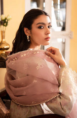 Seran Fariya Dastaan Luxury Lawn