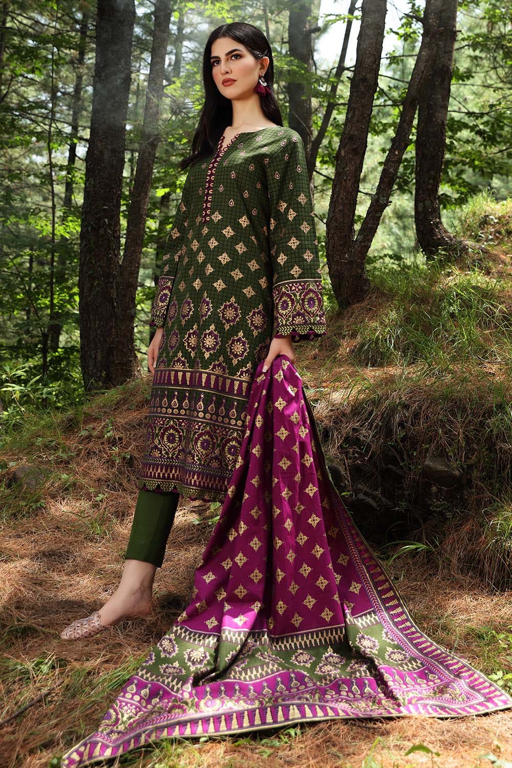 Gul Ahmed TK-12014 B Winter Collection 2021 Sara Clothes Gul Ahmed TK-12014 B Winter Collection 2021 Sara Clothes