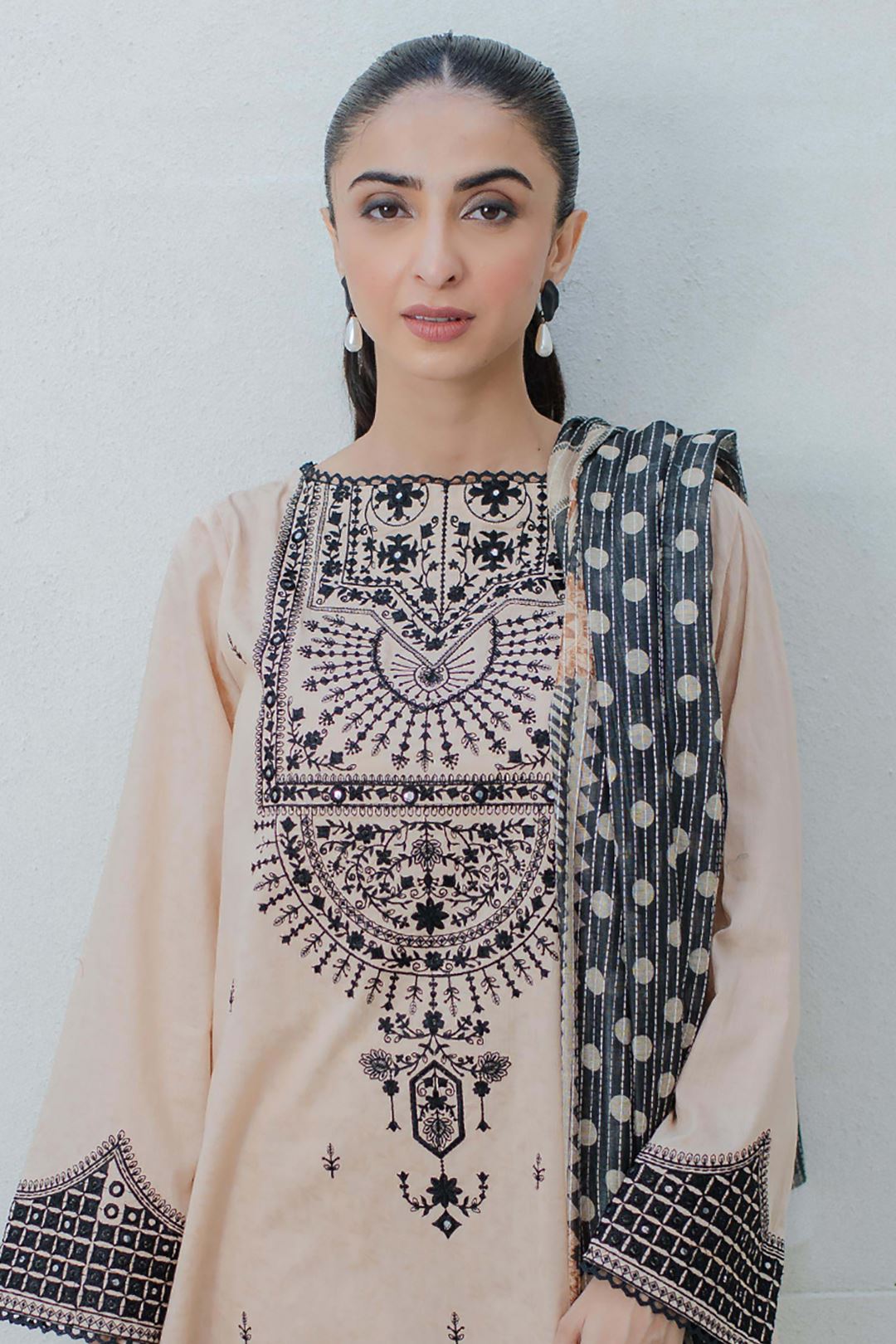 Zellbury Embroidered Shirt Shalwar Dupatta - Beige - Jacquard Suit - 0491 Signature Lawn Collection 2024